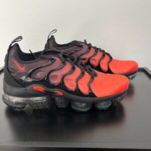 New Nike Air VaporMax Plus Darth Maul DZ4857-001 Crimson Men’s Size 4